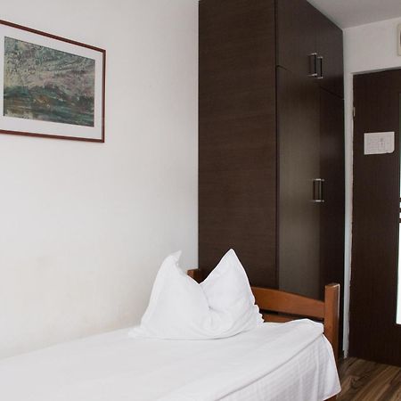 Hostel Bella Italia Brăila Exteriér fotografie